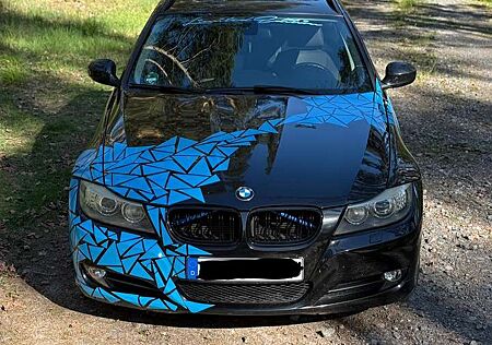 BMW 320i 320 Touring