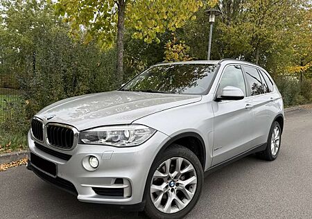 BMW X5 xDrive 25d/Anhänger/Wartungs frei/Tip-Top