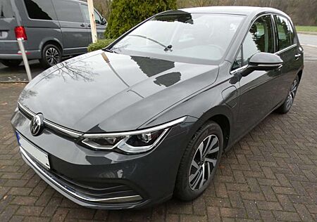 VW Golf Volkswagen Style 1.4 eHybrid AHK Rear View SHZ ACC APP Klima