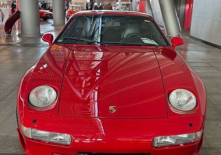 Porsche 928 Automatik GTS Strosek tuning