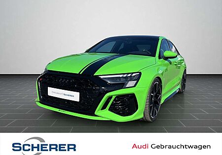 Audi RS3 Limousine 2.5 TFSI S tronic SHZ NAVI RFK B&O