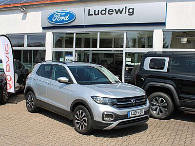 Volkswagen T-Cross Active 1.0 TSI DSG Ganzjahresreifen