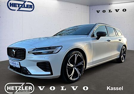 Volvo V60 Kombi Plus Dark Recharge Plug-In Hybrid AWD T8 Twi