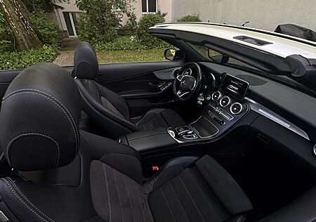 Mercedes-Benz C 220 AMG line!! Top Zusatnd