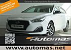 Hyundai i30 YES! Navi SHZ R-Cam LM TM