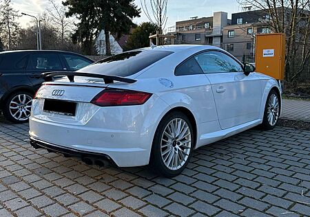 Audi TTS Coupe S tronic