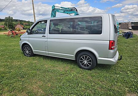 VW T5 Multivan Volkswagen BMT Startline