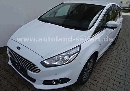 Ford S-Max 2,0 EB Titanium/7-Sitze/Aut./Navi/PDC/CAM