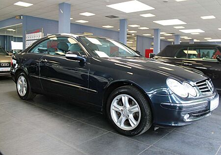 Mercedes-Benz CLK 320 3.2 Coupe Avantgarde - 1.HAND -