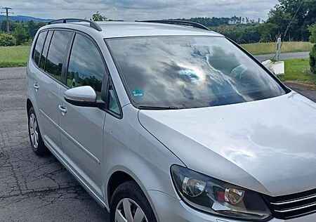 VW Touran Volkswagen 1.4 TSI DSG Trendline