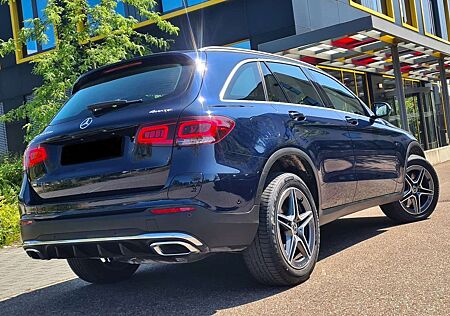 Mercedes-Benz GLC 300 de 4Matic 9G-TRONIC AMG Line 330PS Top!