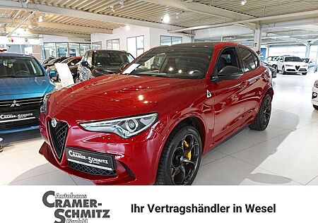 Alfa Romeo Stelvio V6 2.9 Bi-Turbo AT8-Q4 Quadrifoglio
