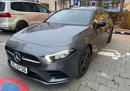 Mercedes-Benz A 200 d 8G-DCT AMG Line Panorama Automatik