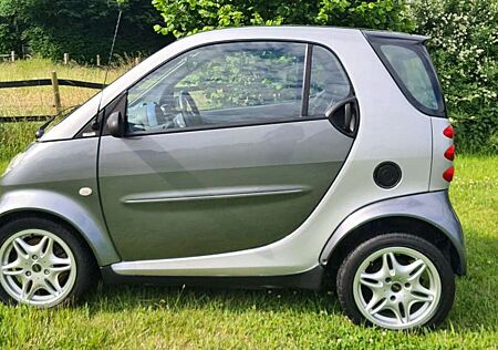 Smart ForTwo pulse *Motor überholt*Glas/Pano*eFH*ZV*
