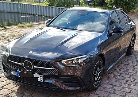 Mercedes-Benz C 300 e 4Matic 9G-TRONIC AMG Line Advanced