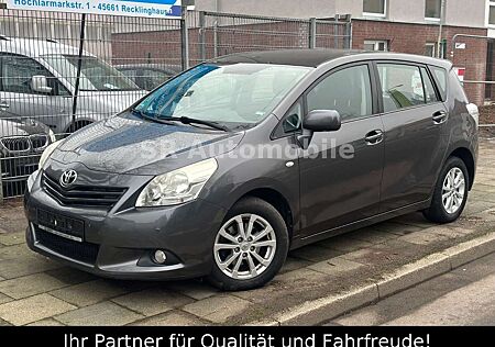 Toyota Verso 2.0l D-4D Life 1.HAND*AHK*KLIMA*PANO*PDC*