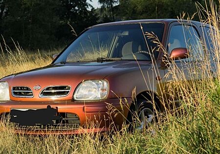 Nissan Micra 1.0 Indian Summer