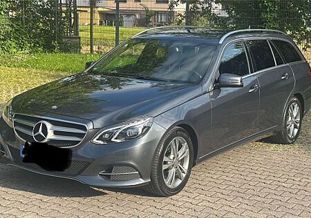Mercedes-Benz E 250 E-Klasse T-Modell Diesel T CDI 7G-TRONIC