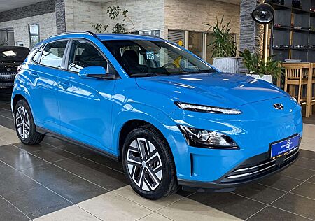 Hyundai Kona Select dig.Cockpit R.Cam PDC ACC DAB+ SHZ