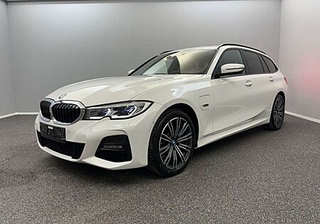 BMW 330 e T M-PAKET*SHADOW*ACC*WIDE*HEAD*INNO*LED