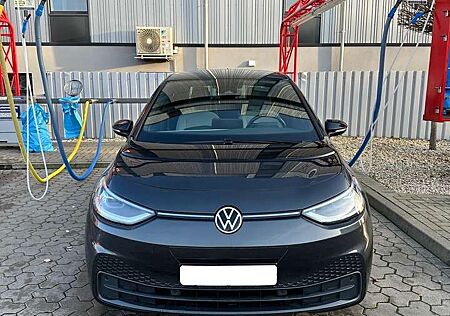 VW ID.3 Volkswagen Performance Upgrade Pro Life