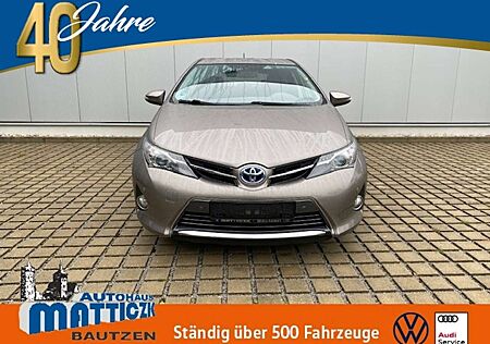 Toyota Auris 1.8VVT-i Hybrid Autom. EDITION/BUSINESS/NAVI/RFK/