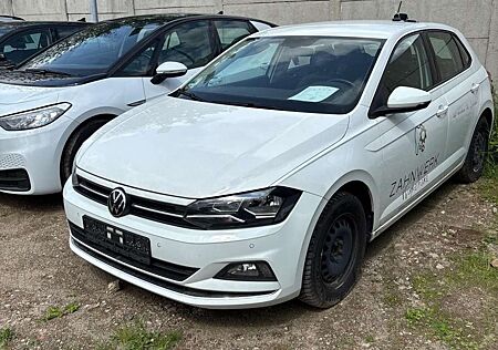 VW Polo Volkswagen VI Highline 1.6 TDI DSG*8 FACH*NAVI*KLIMA*