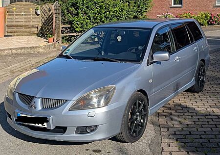 Mitsubishi Lancer Kombi 2.0 Sport