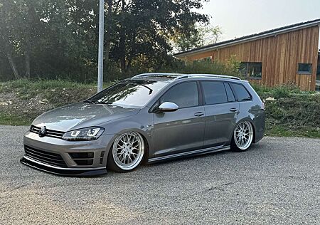 VW Golf Variant Volkswagen R 4Motion BlueMotion Technology DSG