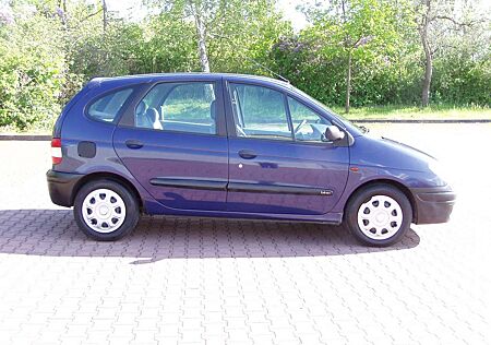 Renault Scenic 1.4 16V