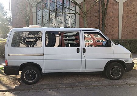 VW T4 Volkswagen Transporter mit Campingausbau