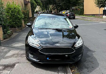Ford Focus Turnier 1.5 TDCi DPF Start-Stopp-System Business