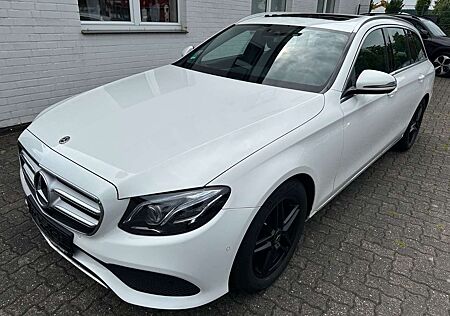 Mercedes-Benz E 220 d T AVANTGARDE 9G LED Kamera Schiebedach