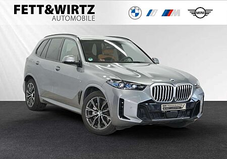 BMW X5 xDrive30d M Sport|7-Sitzer|SkyLounge|AHK