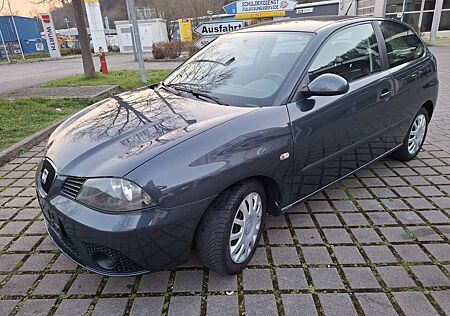 Seat Ibiza 3-Türer 1.4 16Vbeim Kauf TÜV neu.