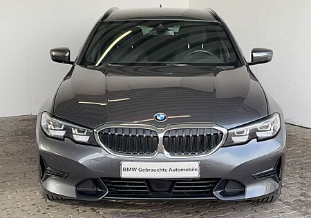 BMW 320 dA xDrive Tour. Sport Line Standh.ACC.NaviPro