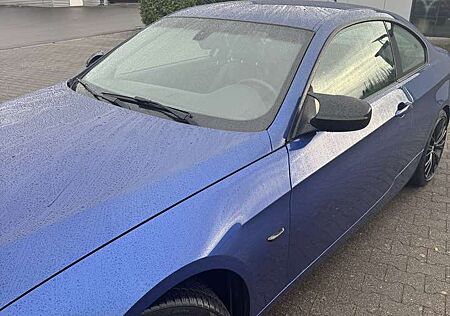 BMW 320i 320 Coupe