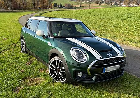 Mini John Cooper Works Clubman in klassischem British Racing Green