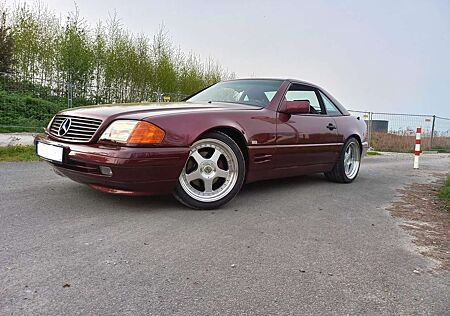 Mercedes-Benz SL 320