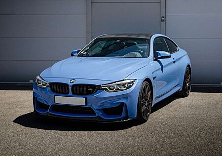 BMW M4 Coupe DKG Competition