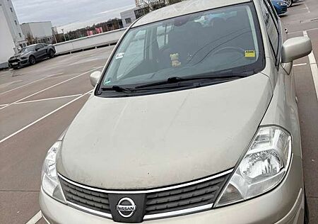 Nissan Tiida 1.6 Aut. acenta