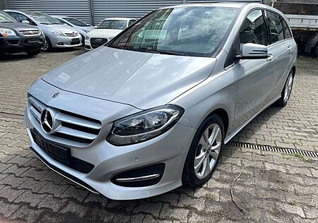 Mercedes-Benz B 180 -Navi-PDC-8 Fach Bereift-Automatik