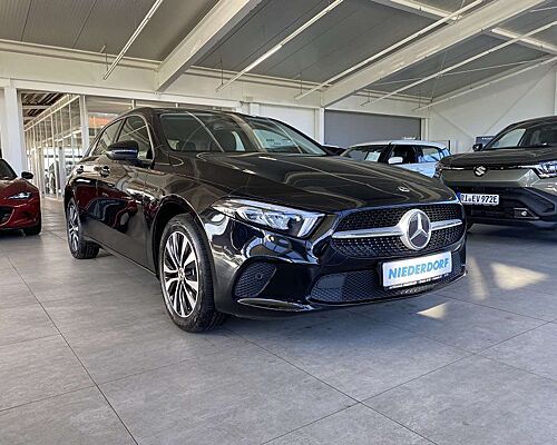 Mercedes-Benz A 250 e Progressive MBUX Business Info High-End