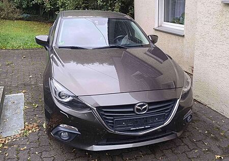 Mazda 3 SKYACTIV-D 105 NAKAMA