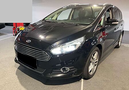 Ford S-Max 2.0 SCTi Titanium *TOP Ausstattung| 7-Sitze*