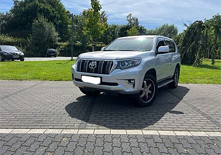 Toyota Land Cruiser 4.0 Benzin/ Gas ! 4D Automatik Comfort Prado