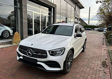 Mercedes-Benz GLC-Klasse gebraucht kaufen Mercedes-Benz GLC-Klasse GLC 200 AMG Line 4M LED Night-Paket R.Cam Distronic +