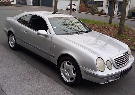 Mercedes-Benz CLK 200 CLK+Coupe+200+Elegance Tüv voll fahrbereit