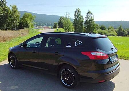 Ford Focus Turnier 1.0 EcoBoost Start-Stopp-System Trend