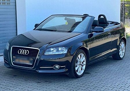 Audi A3 Cabriolet 2.0 TDI DPF S tronic Line Sportpaket